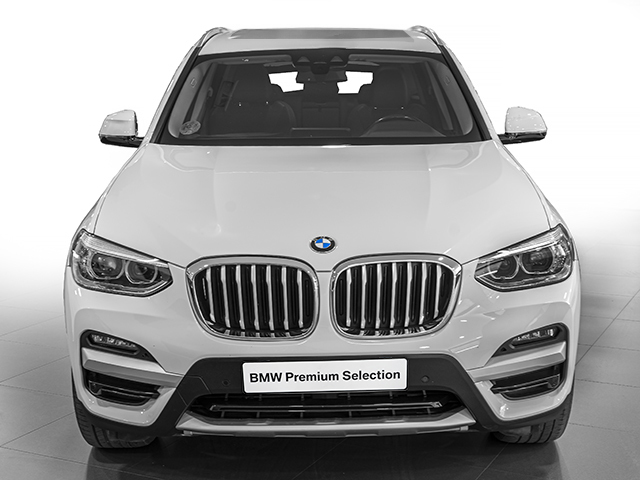 BMW X3 xDrive20d color Blanco. Año 2019. 140KW(190CV). Diésel. En concesionario Caetano Cuzco, Alcalá de Madrid