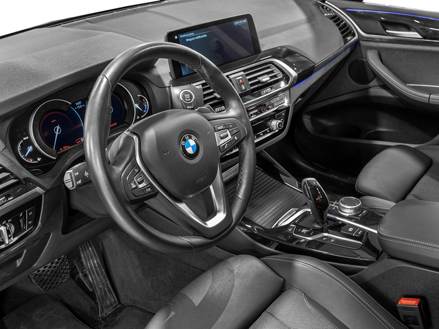 BMW X3 xDrive20d color Blanco. Año 2019. 140KW(190CV). Diésel. En concesionario Caetano Cuzco, Alcalá de Madrid