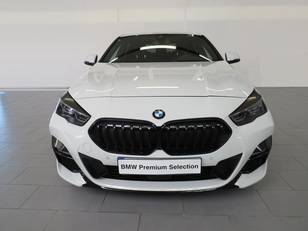 Fotos de BMW Serie 2 218d Gran Coupe color Blanco. Año 2024. 110KW(150CV). Diésel. En concesionario Lugauto S.A. de Lugo