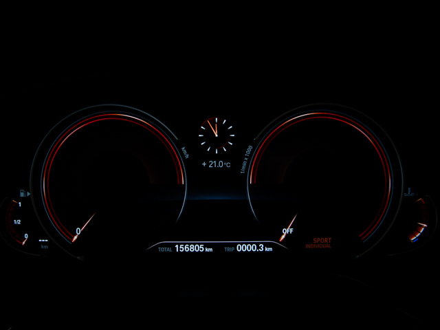 BMW Serie 5 530i color Azul. Año 2011. 185KW(252CV). Gasolina. En concesionario BMW Fuenteolid Valladolid de Valladolid