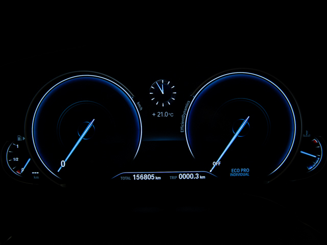 BMW Serie 5 530i color Azul. Año 2011. 185KW(252CV). Gasolina. En concesionario BMW Fuenteolid Valladolid de Valladolid