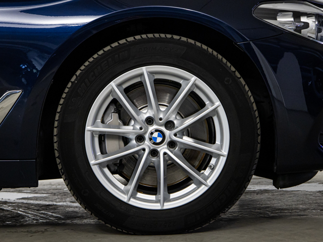 BMW Serie 5 530i color Azul. Año 2011. 185KW(252CV). Gasolina. En concesionario BMW Fuenteolid Valladolid de Valladolid