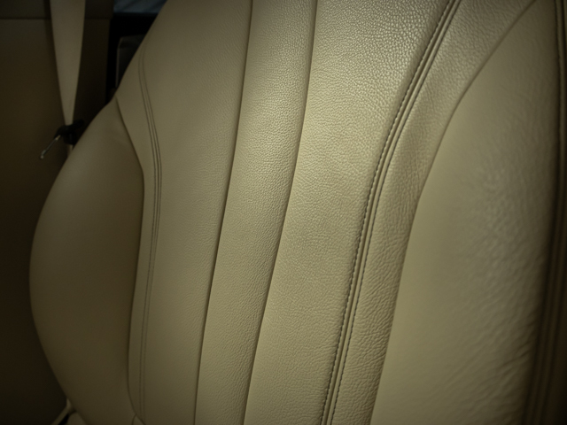 BMW Serie 5 530i color Azul. Año 2011. 185KW(252CV). Gasolina. En concesionario BMW Fuenteolid Valladolid de Valladolid