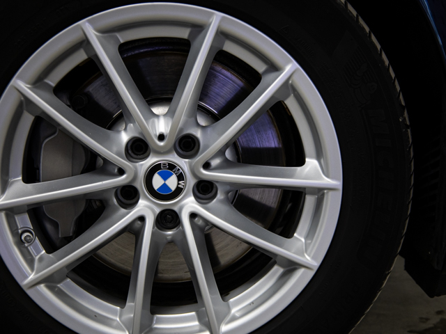 BMW Serie 5 530i color Azul. Año 2011. 185KW(252CV). Gasolina. En concesionario BMW Fuenteolid Valladolid de Valladolid