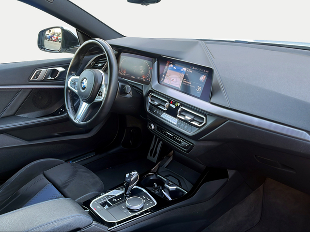 BMW Serie 2 218d Gran Coupe color Blanco. Año 2021. 110KW(150CV). Diésel. En concesionario Ilbira Motor | Granada de Granada