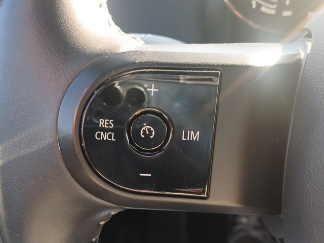 fotoG 16 del MINI MINI Countryman Cooper 100 kW (136 CV) 136cv Gasolina del 2022 en Vizcaya