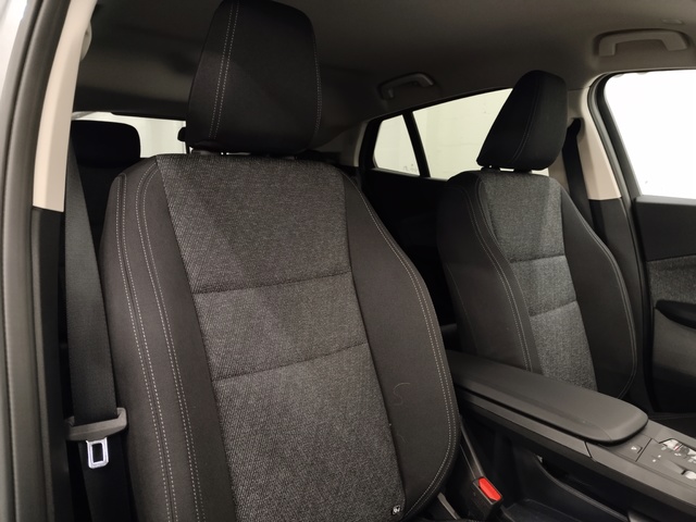 BMW iX2 xDrive30 color Gris. Año 2025. 230KW(313CV). Eléctrico. En concesionario Autoberón de La Rioja