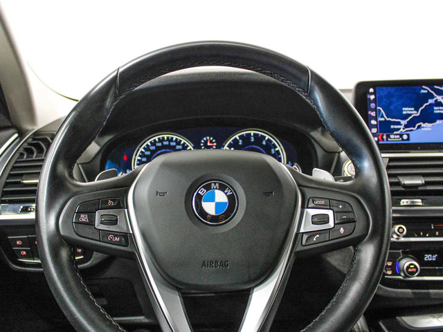 BMW X4 xDrive20i color Azul. Año 2018. 135KW(184CV). Gasolina. En concesionario Barcelona Premium -- GRAN VIA de Barcelona