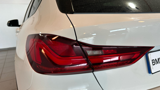 BMW Serie 1 128ti color Blanco. Año 2021. 195KW(265CV). Gasolina. En concesionario BYmyCAR Madrid - Alcalá de Madrid