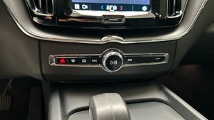 Volvo XC60 B4 D Ocasión 145 KW (197CV) - 45