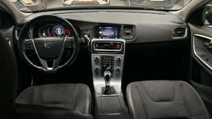 Volvo V60 D3 Momentum 110 kW (150 CV) - 22 Volvo V60 D3 Ocasión 110 KW (150CV) - 22