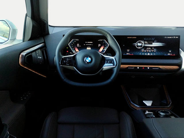 BMW X3 xDrive20d color Blanco. Año 2024. 145KW(197CV). Diésel. En concesionario San Rafael Motor, S.L. de Córdoba