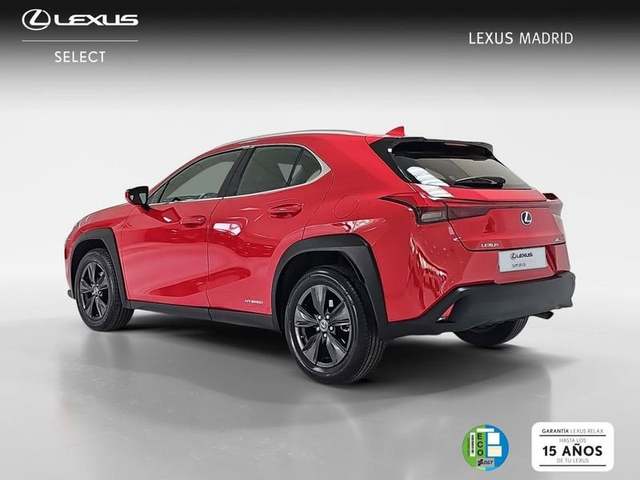 Foto 4 Lexus UX 250h Business 2WD 135 kW (184 CV)