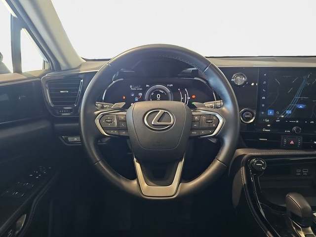 Foto 15 Lexus NX 350h Business City 2WD 178 kW (242 CV)