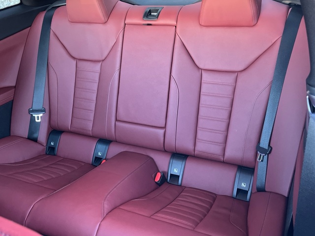 BMW Serie 4 430i Coupe color Blanco. Año 2023. 190KW(258CV). Gasolina. En concesionario Grünblau Motor (Bmw y Mini) de Cantabria