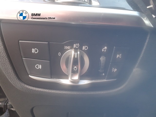 BMW X3 xDrive20d color Gris. Año 2018. 140KW(190CV). Diésel. En concesionario BMW Eresma Motor Segovia de Segovia