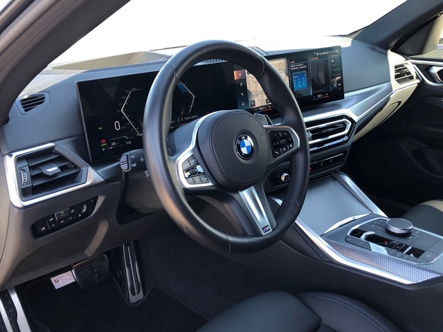 BMW Serie 4 420d Gran Coupe color Gris. Año 2024. 140KW(190CV). Diésel. En concesionario Momentum S.A. de Madrid