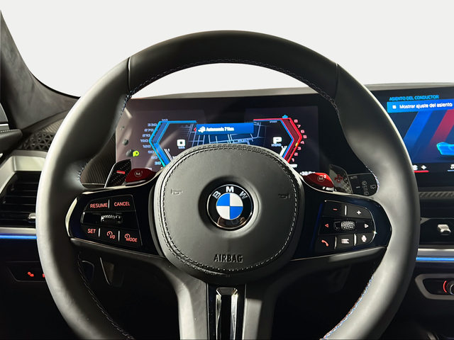 BMW XM XM 480 color Negro. Año 2025. 480KW(653CV). Híbrido Electro/Gasolina. En concesionario San Pablo Motor | Su Eminencia de Sevilla
