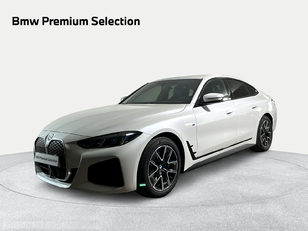 Fotos de BMW i4 eDrive35 color Blanco. Año 2025. 210KW(286CV). Eléctrico. En concesionario San Pablo Motor | Su Eminencia de Sevilla