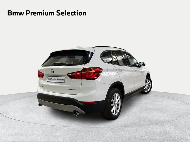 BMW X1 sDrive18d color Blanco. Año 2019. 110KW(150CV). Diésel. En concesionario Ilbira Motor | Granada de Granada