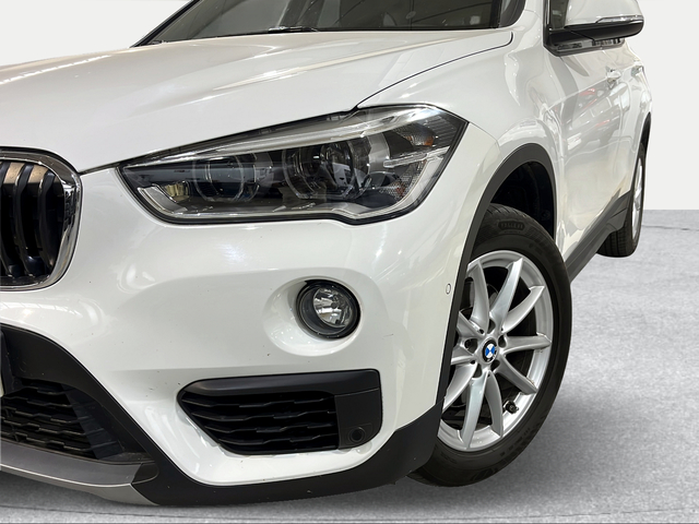 BMW X1 sDrive18d color Blanco. Año 2019. 110KW(150CV). Diésel. En concesionario Ilbira Motor | Granada de Granada