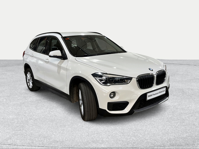 BMW X1 sDrive18d color Blanco. Año 2019. 110KW(150CV). Diésel. En concesionario Ilbira Motor | Granada de Granada