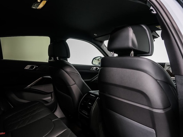 BMW X6 xDrive30d color Gris. Año 2025. 210KW(286CV). Diésel. En concesionario Oliva Motor Tarragona de Tarragona