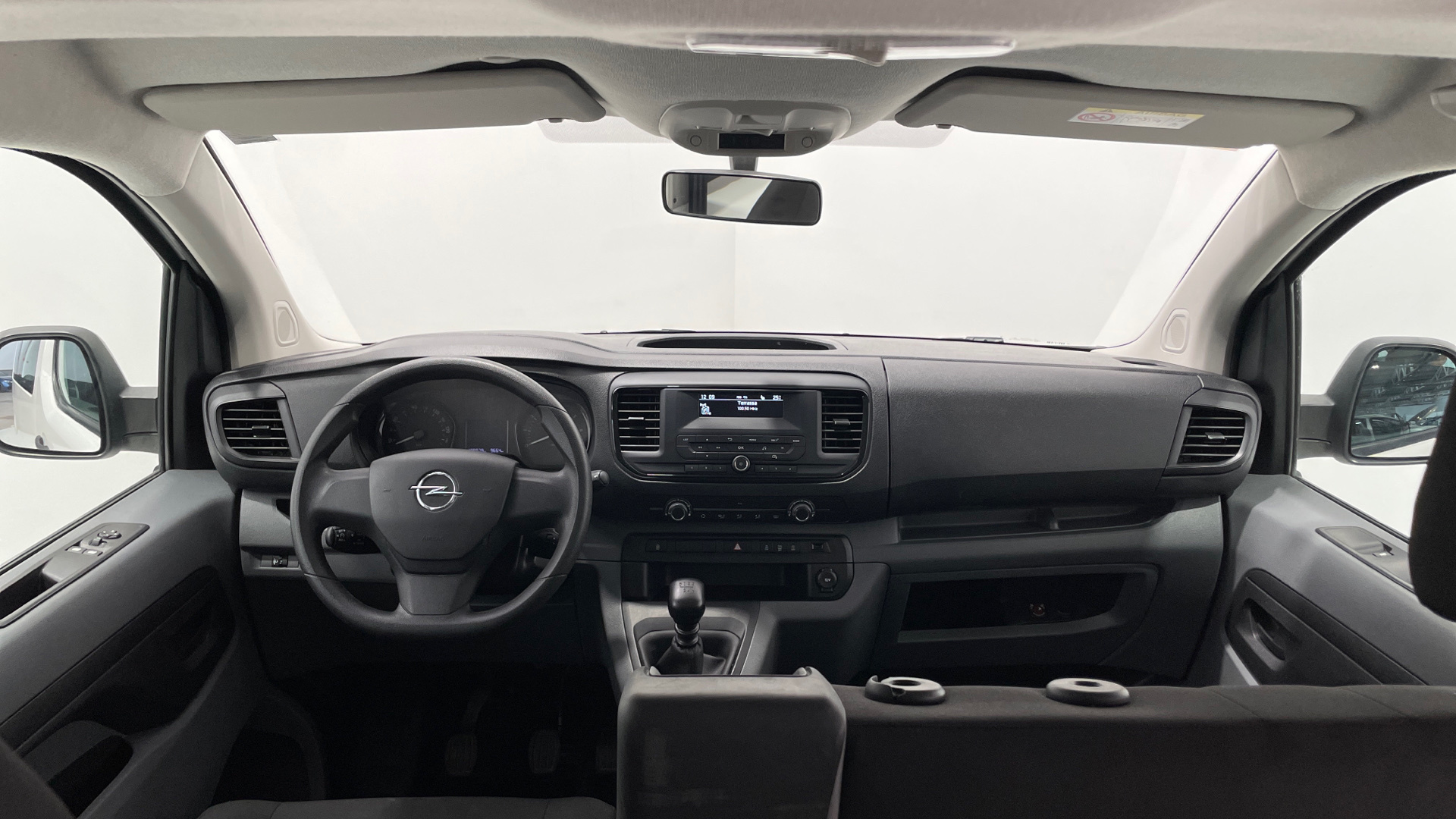 Opel Vivaro Combi 1.5 Diesel en Barcelona