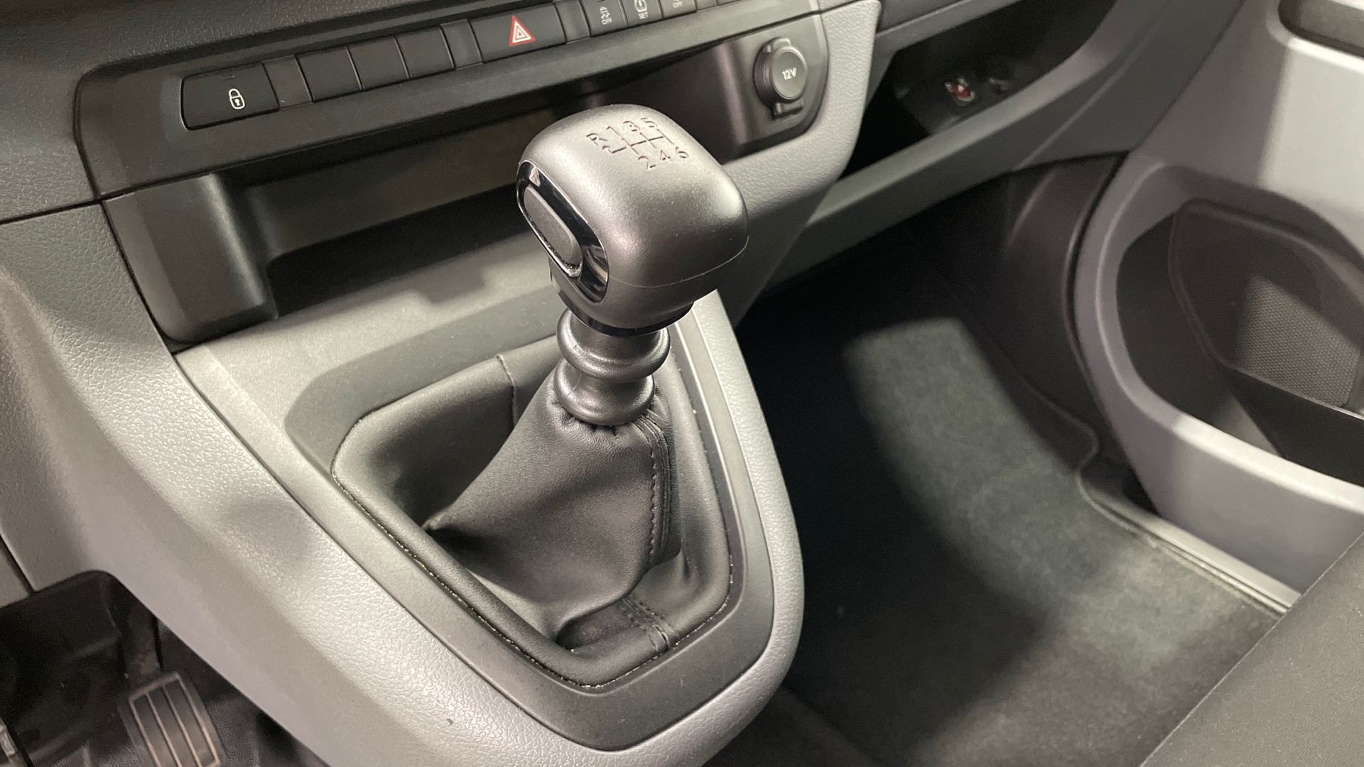 Opel Vivaro Combi 1.5 Diesel en Barcelona