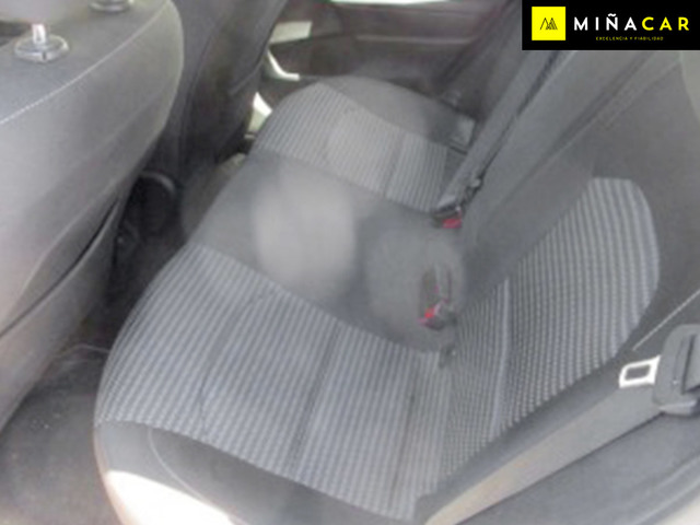 Foto 4 Kia Ceed 1.0 MHEV Drive DCT 88 kW (120 CV)