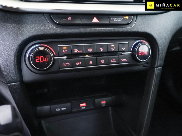 Foto 17 Kia Ceed 1.0 MHEV Drive DCT 88 kW (120 CV)