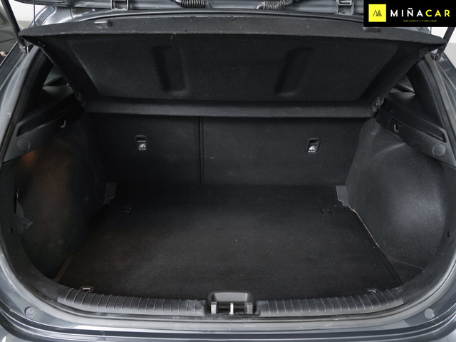 Foto 25 Kia Ceed 1.0 MHEV Drive DCT 88 kW (120 CV)