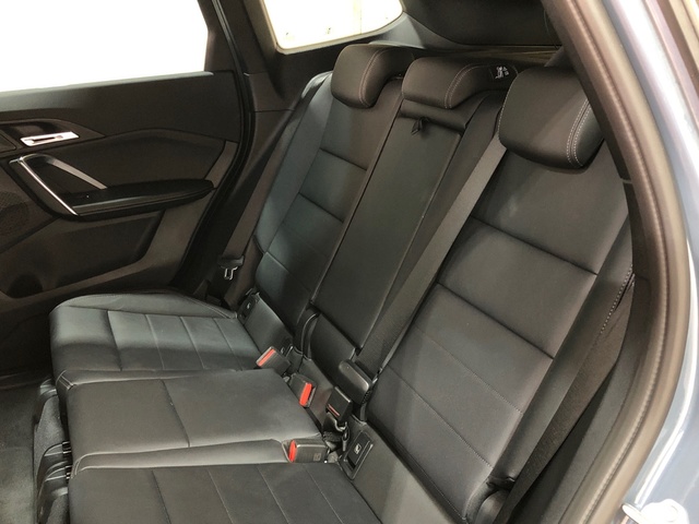 BMW X1 sDrive18d color Gris. Año 2024. 110KW(150CV). Diésel. En concesionario Movilnorte El Plantio de Madrid