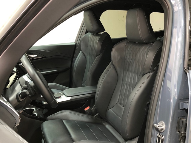 BMW X1 sDrive18d color Gris. Año 2024. 110KW(150CV). Diésel. En concesionario Movilnorte El Plantio de Madrid