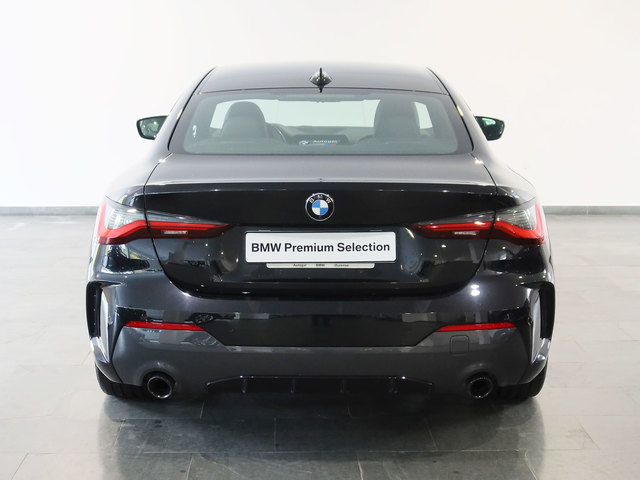 BMW Serie 4 430i Coupe color Negro. Año 2021. 190KW(258CV). Gasolina. En concesionario Autogal de Ourense