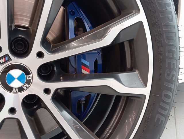 BMW X4 M40d color Blanco. Año 2020. 240KW(326CV). Diésel. En concesionario Augusta Aragon S.A. de Zaragoza