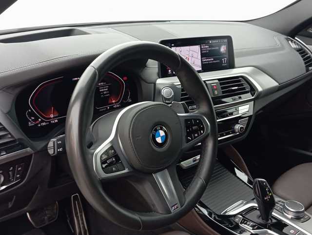BMW X4 M40d color Blanco. Año 2020. 240KW(326CV). Diésel. En concesionario Augusta Aragon S.A. de Zaragoza