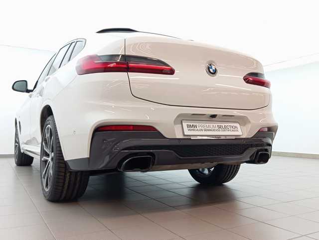 BMW X4 M40d color Blanco. Año 2020. 240KW(326CV). Diésel. En concesionario Augusta Aragon S.A. de Zaragoza