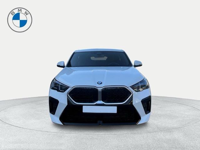 BMW X2 xDrive20d color Blanco. Año 2025. 120KW(163CV). Diésel. En concesionario Ilbira Motor | Granada de Granada