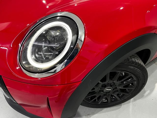 fotoG 5 del MINI MINI 5 Puertas Cooper 100 kW (136 CV) 136cv Gasolina del 2022 en Lleida