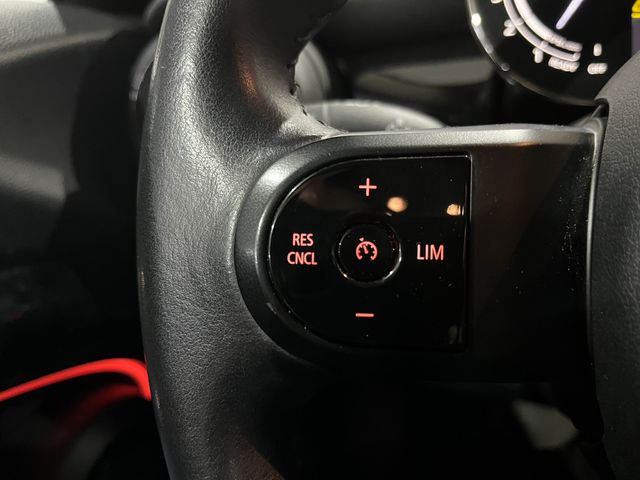 fotoG 13 del MINI MINI 5 Puertas Cooper 100 kW (136 CV) 136cv Gasolina del 2022 en Lleida