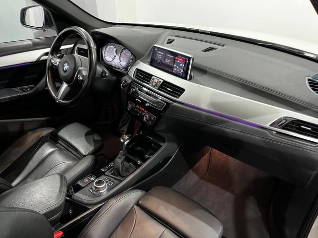 BMW X1 xDrive25e color Blanco. Año 2021. 162KW(220CV). Híbrido Electro/Gasolina. En concesionario Unicars Ponent de Lleida