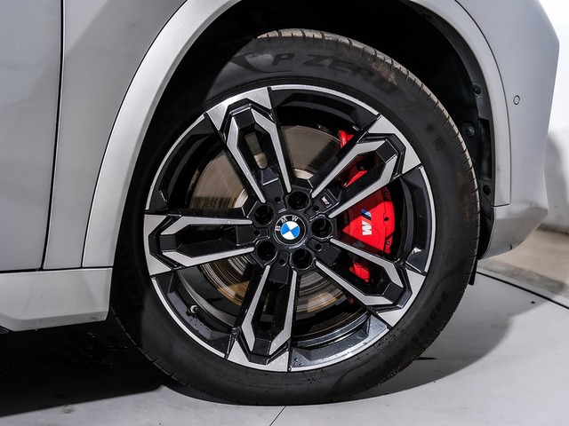 BMW X1 sDrive20d color Gris Plata. Año 2024. 120KW(163CV). Diésel. En concesionario Oliva Motor Tarragona de Tarragona