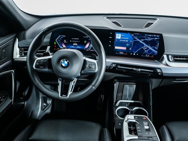 BMW X1 sDrive20d color Gris Plata. Año 2024. 120KW(163CV). Diésel. En concesionario Oliva Motor Tarragona de Tarragona