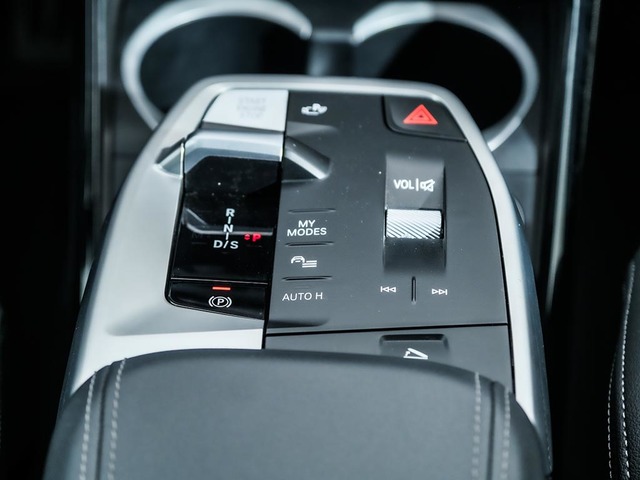 BMW X1 sDrive20d color Gris Plata. Año 2024. 120KW(163CV). Diésel. En concesionario Oliva Motor Tarragona de Tarragona