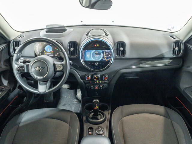 fotoG 6 del MINI MINI Countryman Cooper D 110 kW (150 CV) 150cv Diésel del 2022 en Girona