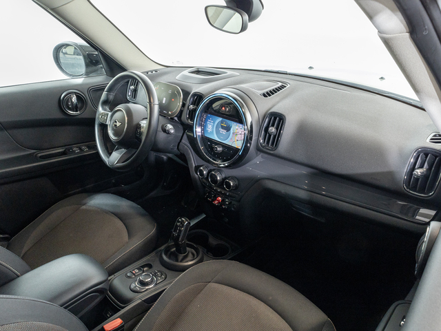 fotoG 7 del MINI MINI Countryman Cooper D 110 kW (150 CV) 150cv Diésel del 2022 en Girona