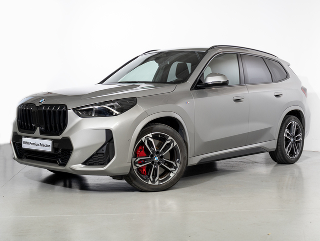 BMW X1 sDrive20d color Gris Plata. Año 2024. 120KW(163CV). Diésel. En concesionario Oliva Motor Girona de Girona