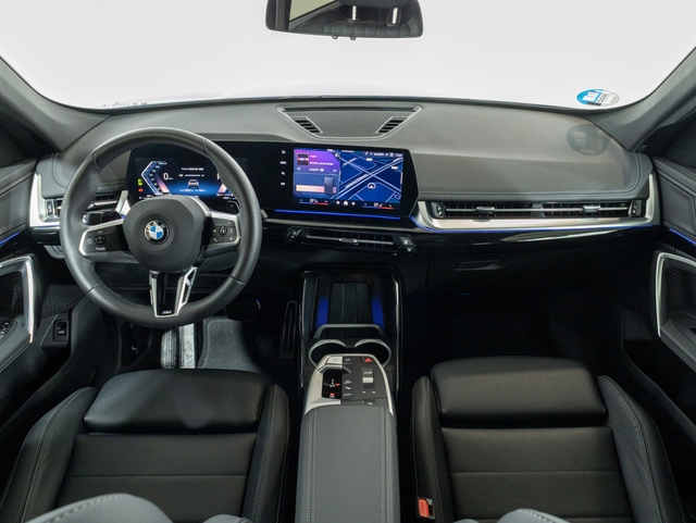 BMW X1 sDrive20d color Gris. Año 2024. 120KW(163CV). Diésel. En concesionario Oliva Motor Girona de Girona