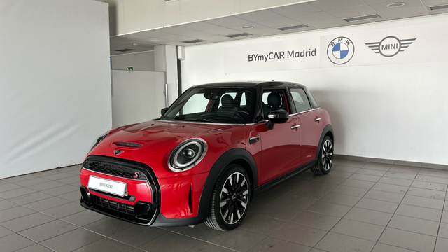fotoG 0 del MINI MINI 5 Puertas Cooper S 131 kW (178 CV) 178cv Gasolina del 2022 en Madrid